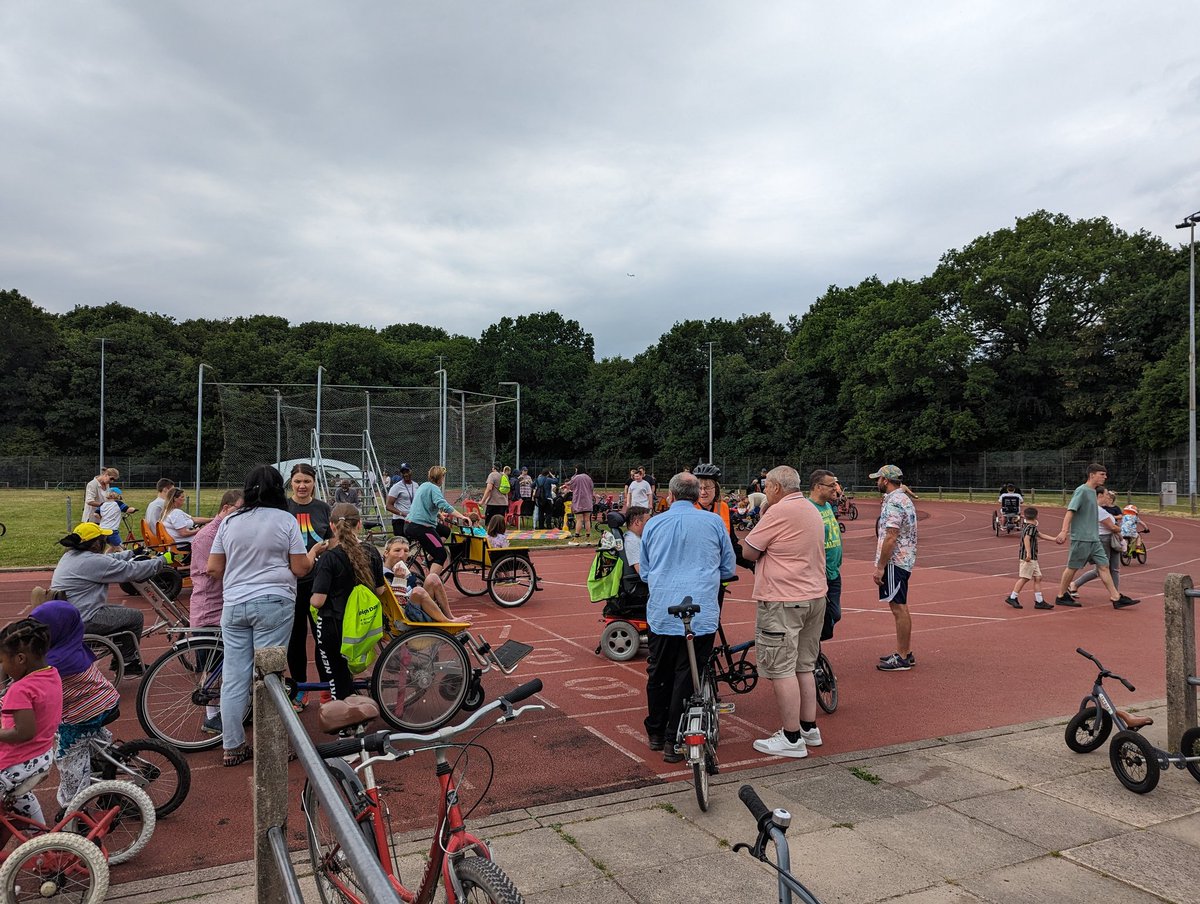 Leigh Day Cycling tweet media