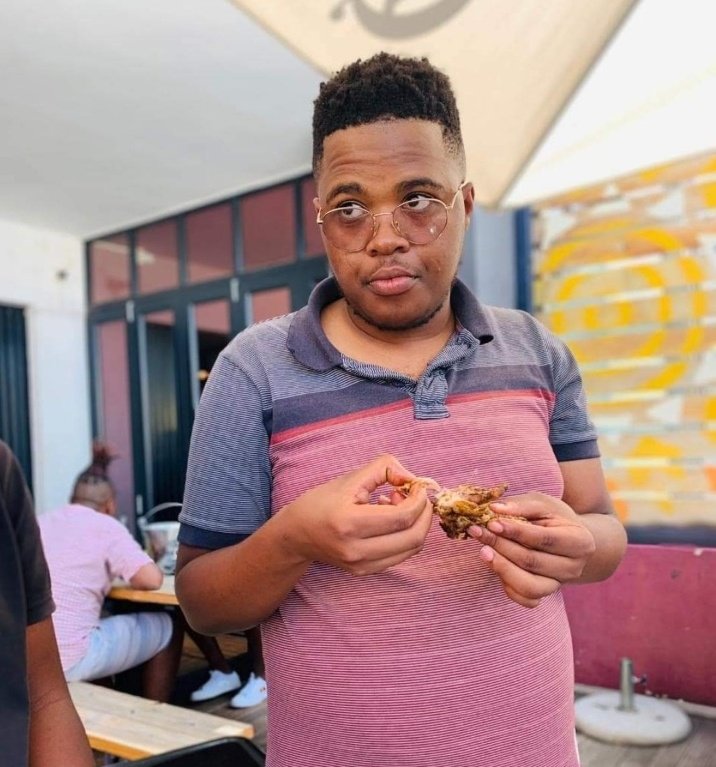 JT Baba'sQue tweet media