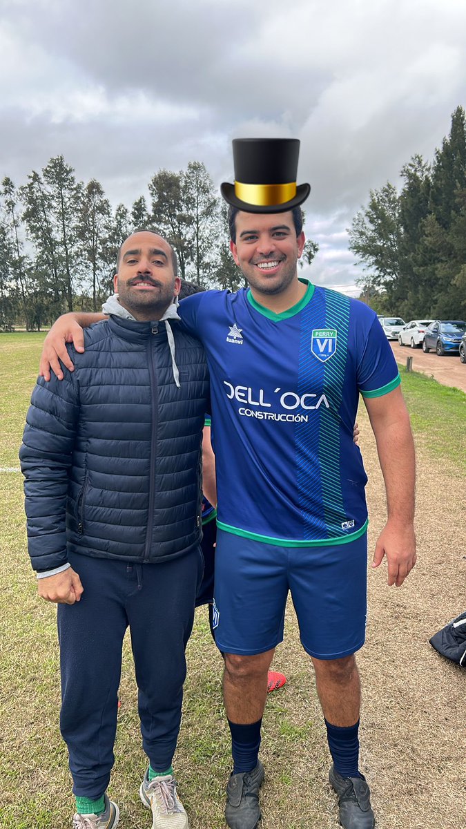 Perry Sexta Universitario tweet media