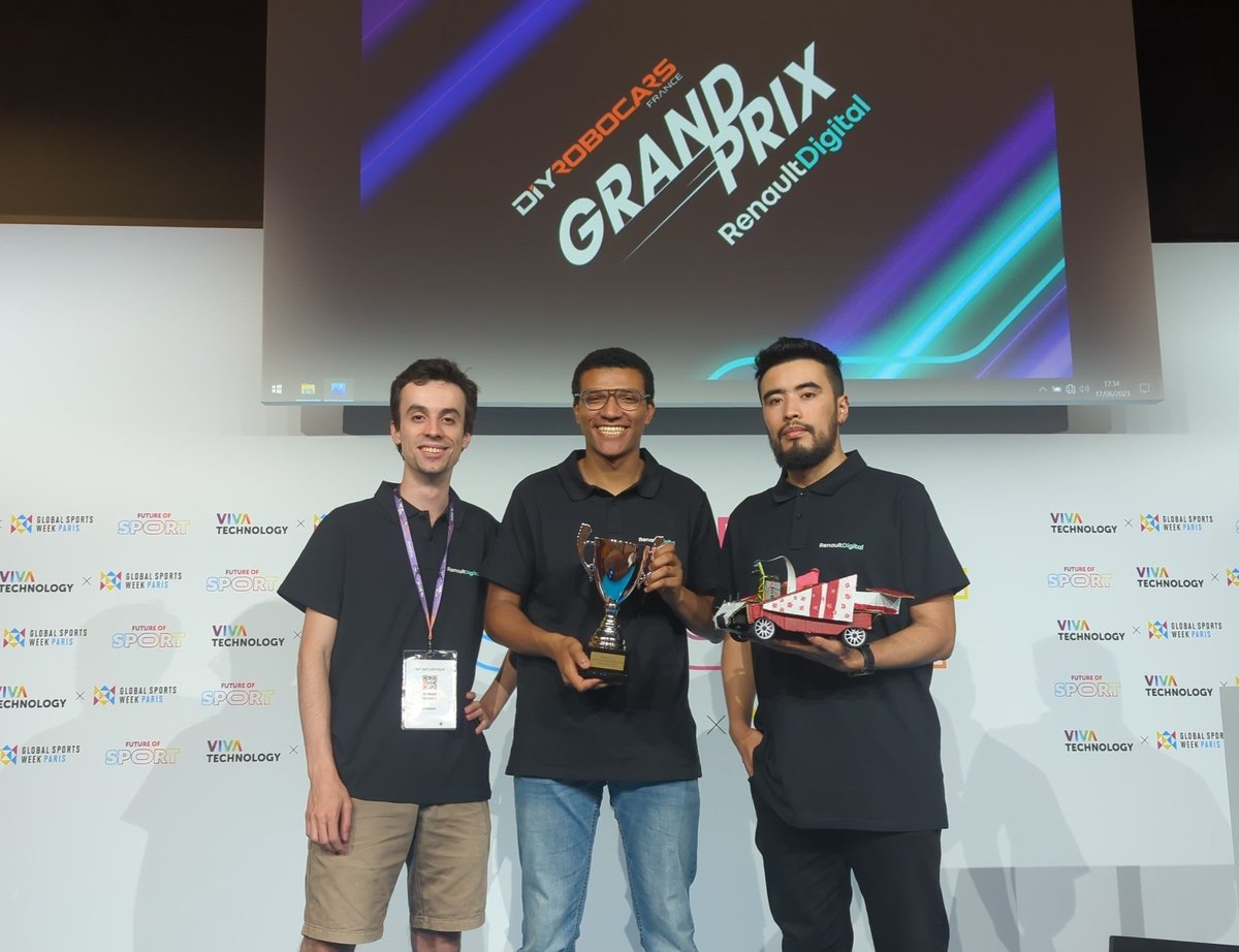 [#VivaTech] Et félicitations à l'équipe Formule 1MT, composée des étudiants de <a href="/IMTAtlantique/">IMT Atlantique</a> qui est arrivée première au classement écoles ! 
<a href="/VivaTech/">VivaTech</a>
<a href="/renaultgroup/">Renault Group</a> #robocars