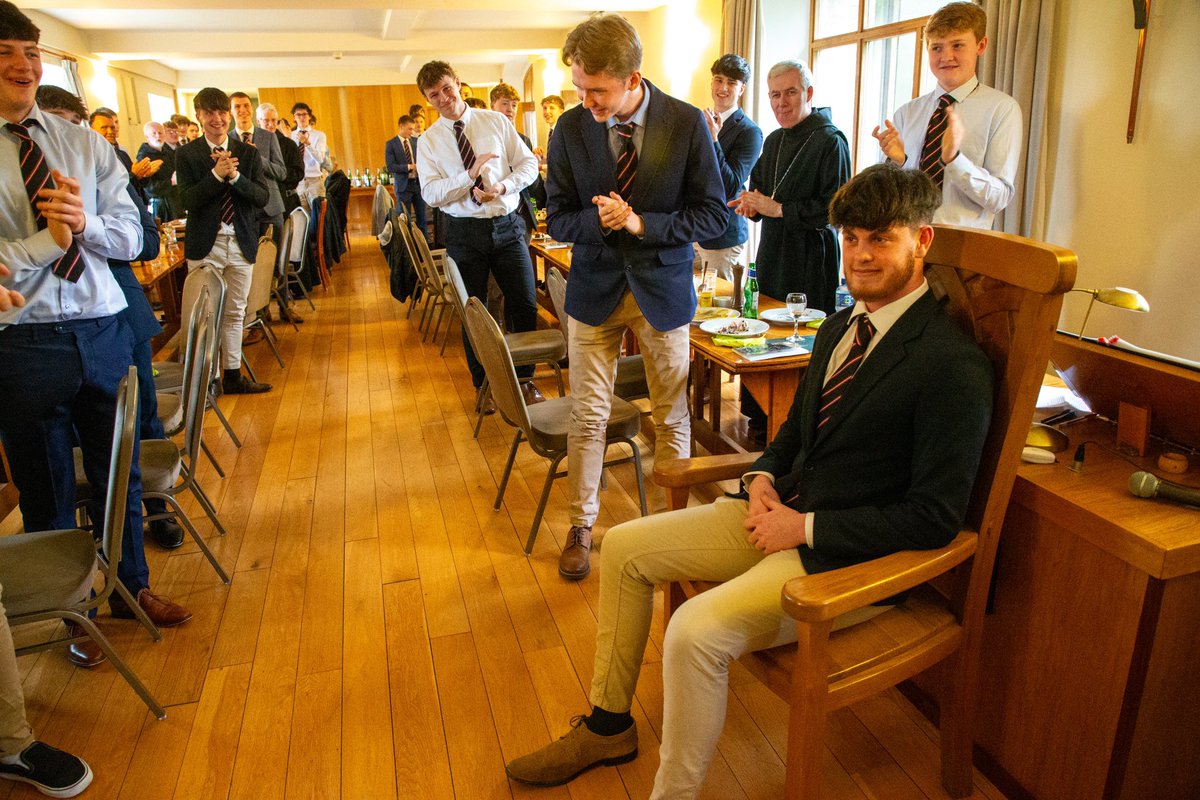 Congratulations to Bobby Kerr of the Class of 2023, who was awarded the President’s Chair at the Leavers’ Supper in the monastery refectory last evening. #Pax