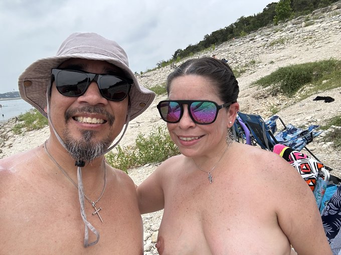 Starting out the day right #hotwife #fullswap #swingers @SAtxcr @mattLakes4 @MyWifeDates @SAcpl4bifun<a href="/tag/hotwife"class="tags">#hotwife</a><a href="/tag/fullswap"class="tags">#fullswap</a><a href="/tag/swingers"class="tags"><span>#swingers</span></a>