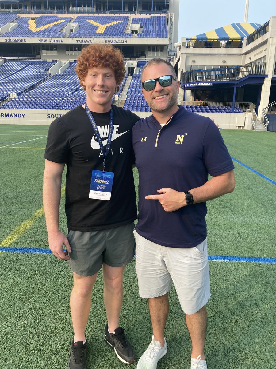 Had a great time in Annapolis this week at @NavyFB !! Loved the atmosphere and the family environment ⚓️
#rollgoats #gonavy 

@PJVolker @CoachRickyBrown @NavyFBrecruit @LakotaWestFB @_CoachNew