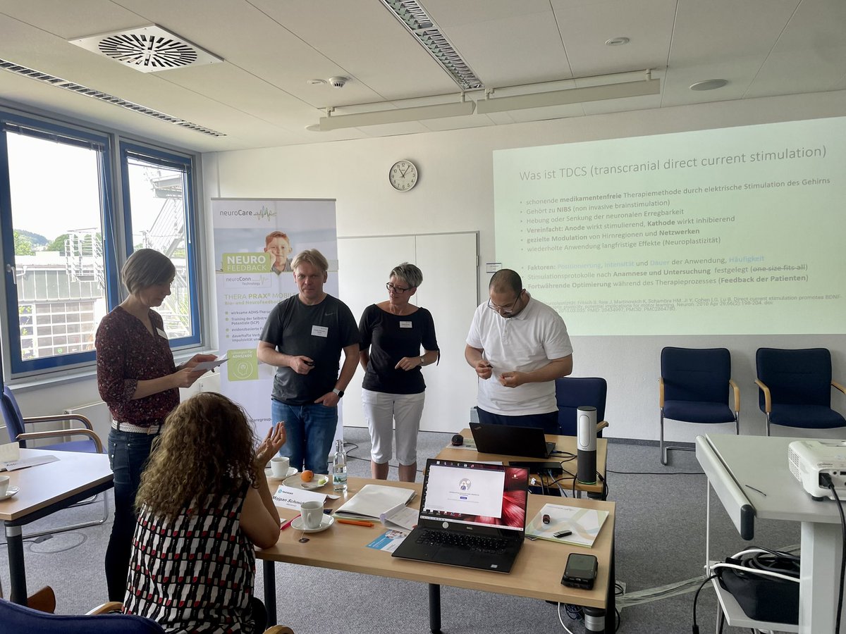 neuroconn's tweet photo. 14. Anwendertreffen - seit 2008

Herzlich Willkommen in Ilmenau allen Teilnehmern, Vortragenden und ganz besonders unseren langjährigen Partnern und Kunden. Wir freuen uns riesig auf gute Vorträge, regen Austausch und viel Spaß miteinander. 

https://t.co/vzYPNxowdG https://t.co/mNuxYDT7XB
