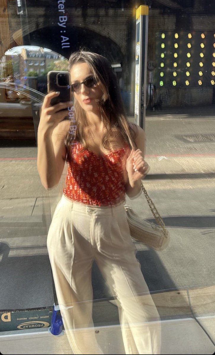 genciz, güzeliz, çıtırız bomba gibiyiz 💅