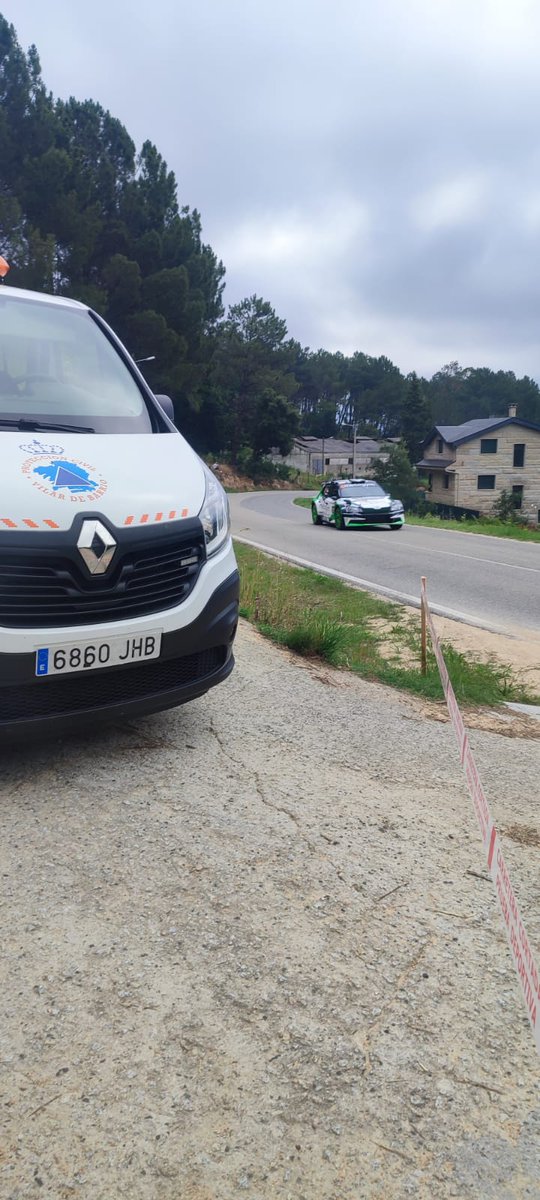 OVoluntariadoOU's tweet photo. 🏁🏆🏎
Remata o Rallie de Ourense no que participaron máis de 170 voluntari@s de 27 AVPC #ProteccionCivil que estiveron presentes nas duas xornadas a pé de asfalto para axudar a garantir a seguridade dos tramos nesta 56º Edición
#56ROU
Gran traballo compañeir@s
💪🧡🧡🧡 https://t.co/8aHRFP9fw0