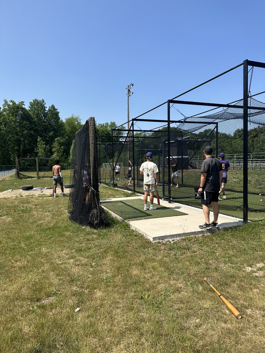 BaseballPCA's tweet photo. Thank you @LC_Pilgrims for allowing us to use your field and cages today before we head to McLane! https://t.co/tipS2Bem18