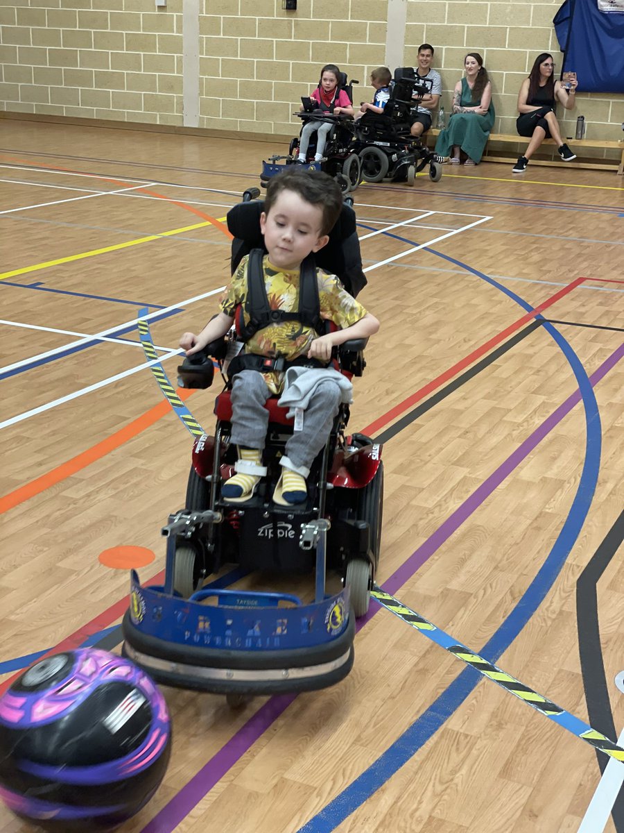 Huge well done to everyone that came along to our Come & Try Powerchair Football session today at @ASWUHIPerth , delivered in partnership with @TaysideDynamos and @The_SPFA ⚽️ Lots of great skills on display and smiling faces all round 😀