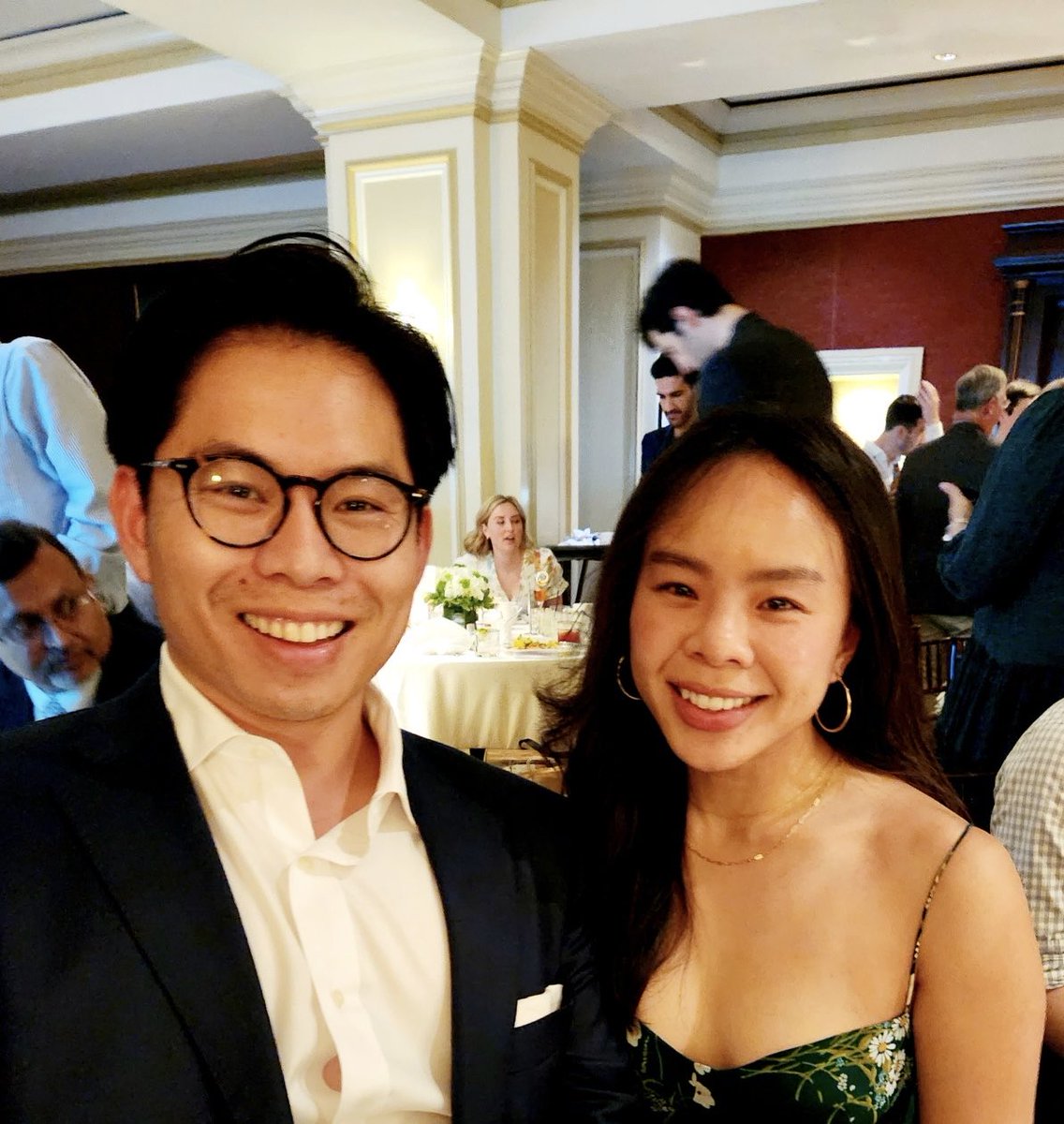 What a FUN night at the 2023 USC resident and fellow graduation! All superstars! 💯❤️💛