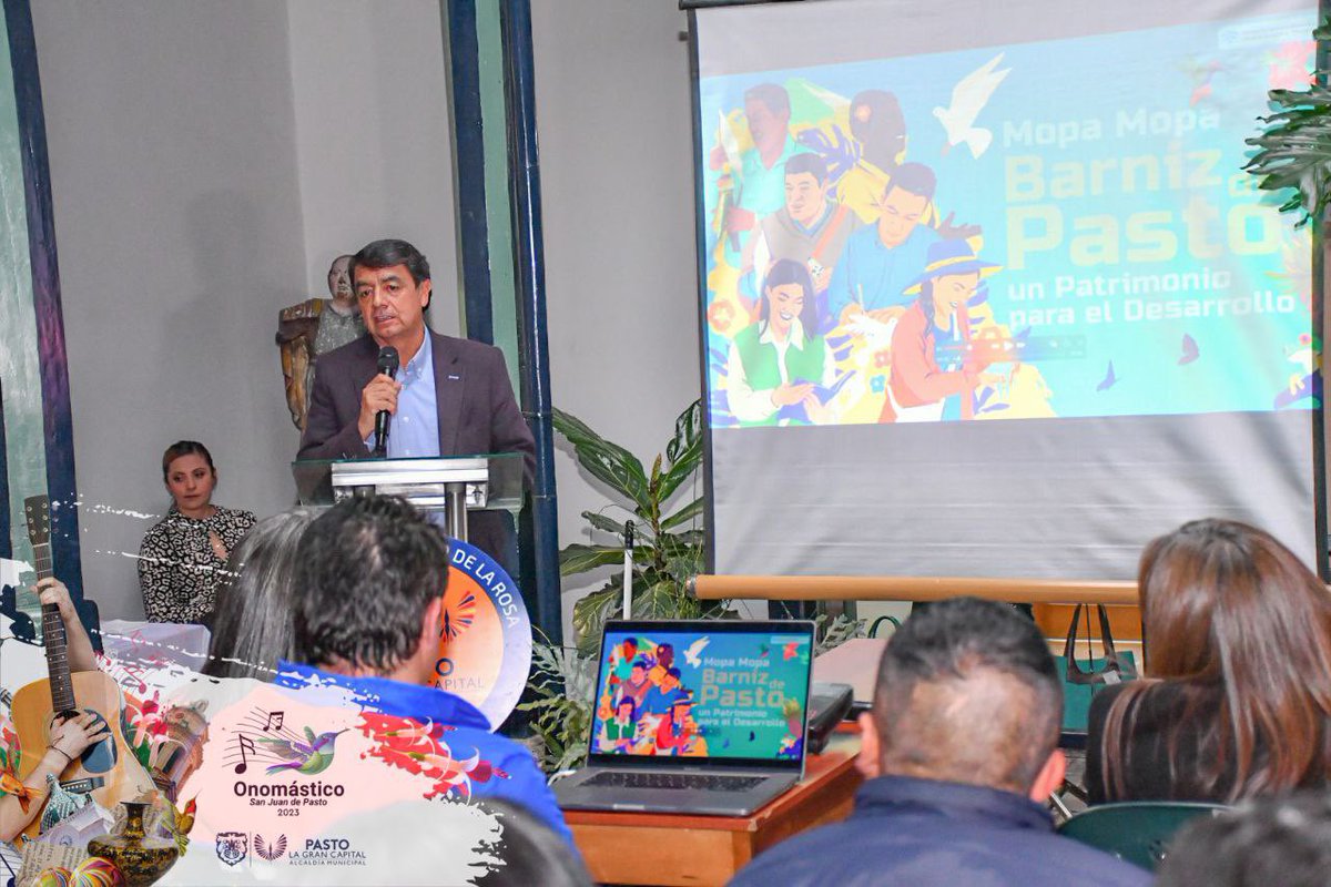 ¡En exposición 'Somos Barniz de Pasto, somos patrimonio', reunimos a más de 30 maestros y aprendices de esta técnica!

Hasta 30 de junio en museo Juan Lorenzo Lucero y junto a <a href="/PDTNarino/">PDT Nariño</a>, presentamos resultados de este proyecto.

#LaGranCapital
#Onomástico2023
#NuestraIdentidad