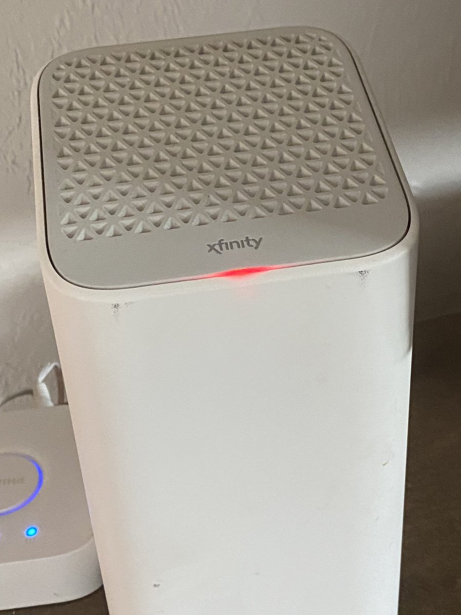 Came home to a red light on my @Xfinity @comcast Box, no Wi-Fi, no television, the @Xfinity app doesn’t even work. Anyone else dealing with this?