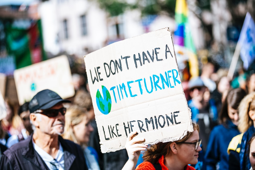 An Inconvenient Truth - Not climate change but the NHS!
In this latest article just published I discuss why the NHS appears to be dying and what action needs to be taken before it is too late:

eyenews.uk.com/education/pete…

#nhs #medicine #Nursing #government #morale #altruism