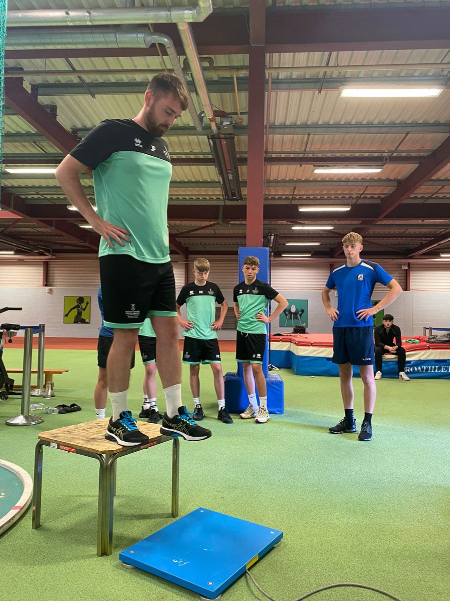 The lads are back at in for summer training to get ready for the new season! 💪

🏴󠁧󠁢󠁷󠁬󠁳󠁿🦢🎓

#SwanseaUni #GreenArmy