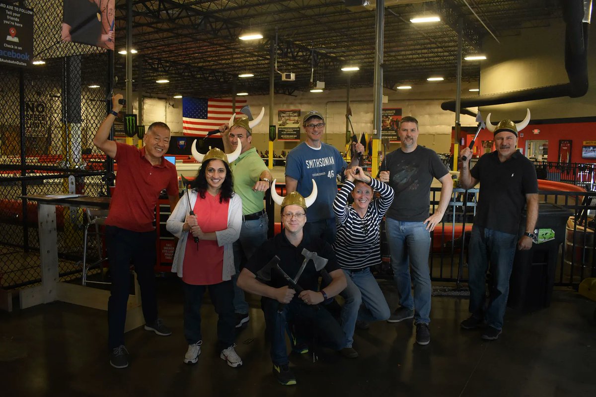 Autobahn_Speed's tweet image. 🪓🎯 Axe throwing is the hottest trend right now! 🔥 And the best part? It's fun for everyone - regardless of age or gender! 🙌 Plus, you can even bring your own drinks! 🍻 

#AxeThrowing #FunForAll #BYOB