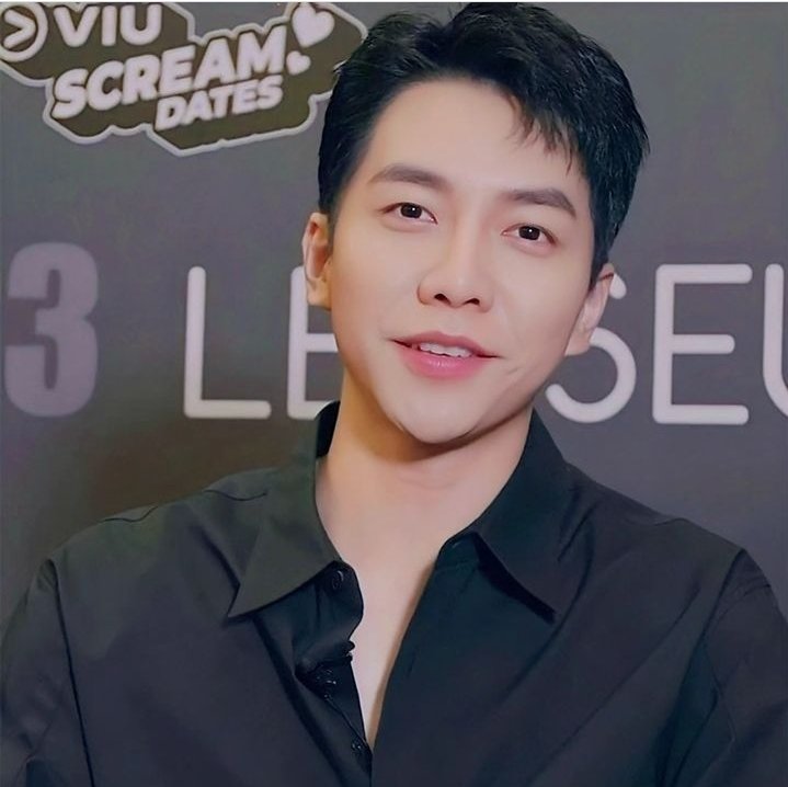 We are just happy that you are happy!😊#LeeSeungGi