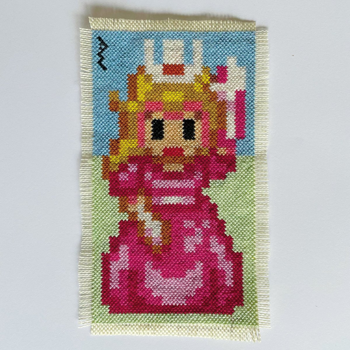 AllisonWhtArts's tweet image. Princess Peach
4x2 inches
$30
Available