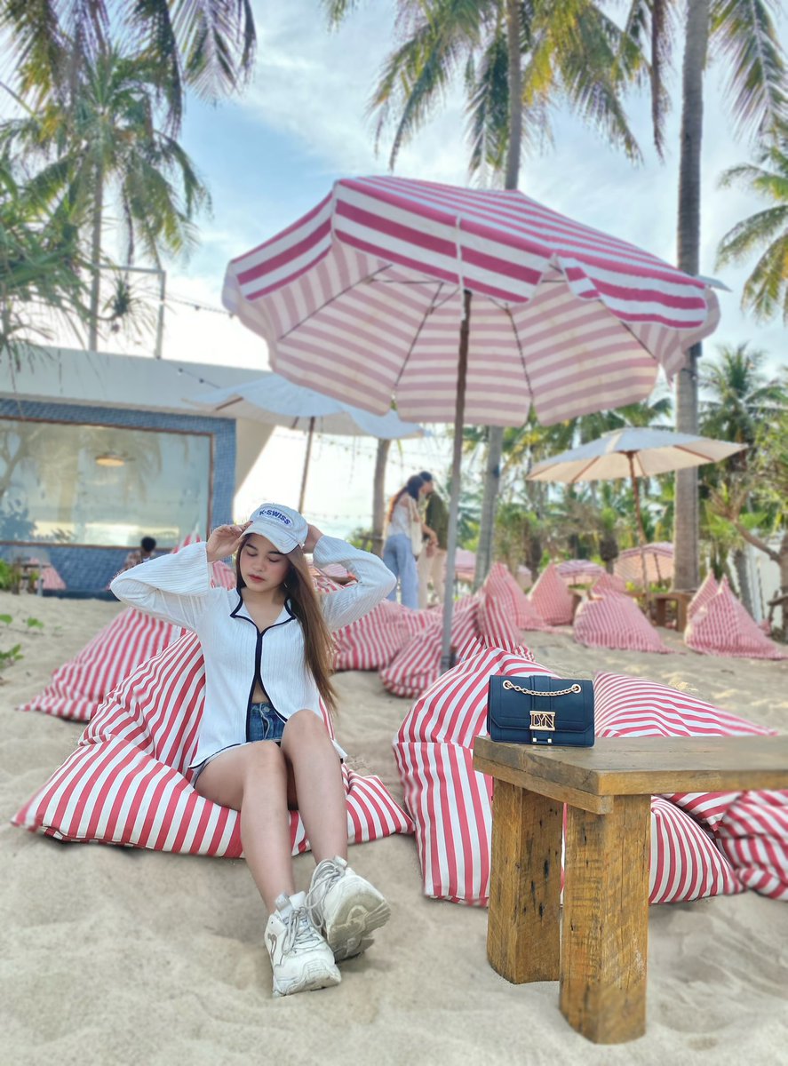 ไม่มีแฟนงั้บ 🦋
IG : nqdiiiqz

#โสด 
#นครศรีธรรมราช