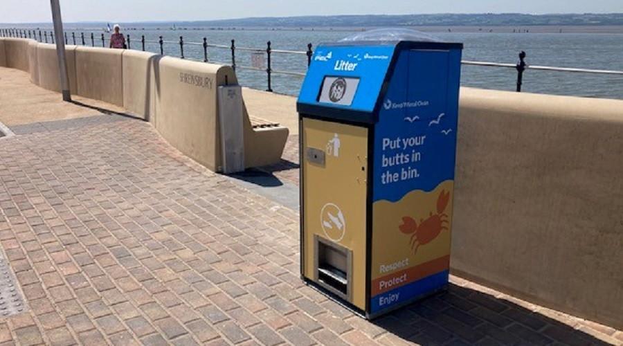 Wirral Globe on Twitter "Solarpowered bins being installed on Wirral promenade https//t.co