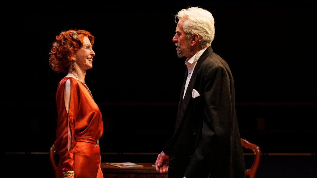 OrangeTreeThtr's tweet photo. Tonight is the final performance of Tom Littler's revival of THE CIRCLE ✨

Thank you to our cast, creatives, front of house staff and audiences for making this such a special production🎉 https://t.co/Zuf3QXmxcn