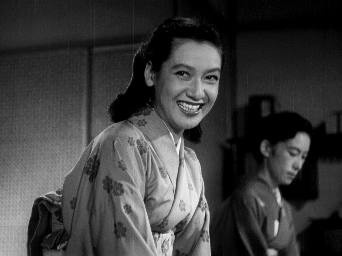 Criterion's tweet photo. Remembering the beautifully life-affirming and endlessly captivating actress Setsuko Hara, born on this day in 1920. 💗 You can watch her iconic performances in such films as LATE SPRING, EARLY SUMMER, TOKYO STORY,  TOKYO TWILIGHT, LATE AUTUMN, and more on @criterionchannl. https://t.co/pfOWPborD4