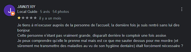 Spoder_Lee's tweet photo. Wesh y'a un nain qui bosse à l'accueil d'un basic fit à Saint-Étienne et il se fait terminer sur les avis google mdrrr https://t.co/e2qzUalCxX