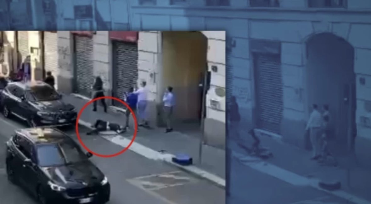 HoaraBorselli's tweet image. A #Milano un #vigile viene steso con un cazzotto al volto da un 45enne romeno con precedenti.
Andrà in tendenza?
Guadagnerà le prime pagine dei giornaloni, quelli sempre pronti e solerti a dedicare ampi spazi quando aggressore e aggredito sono a parti invertite?
Vediamo..