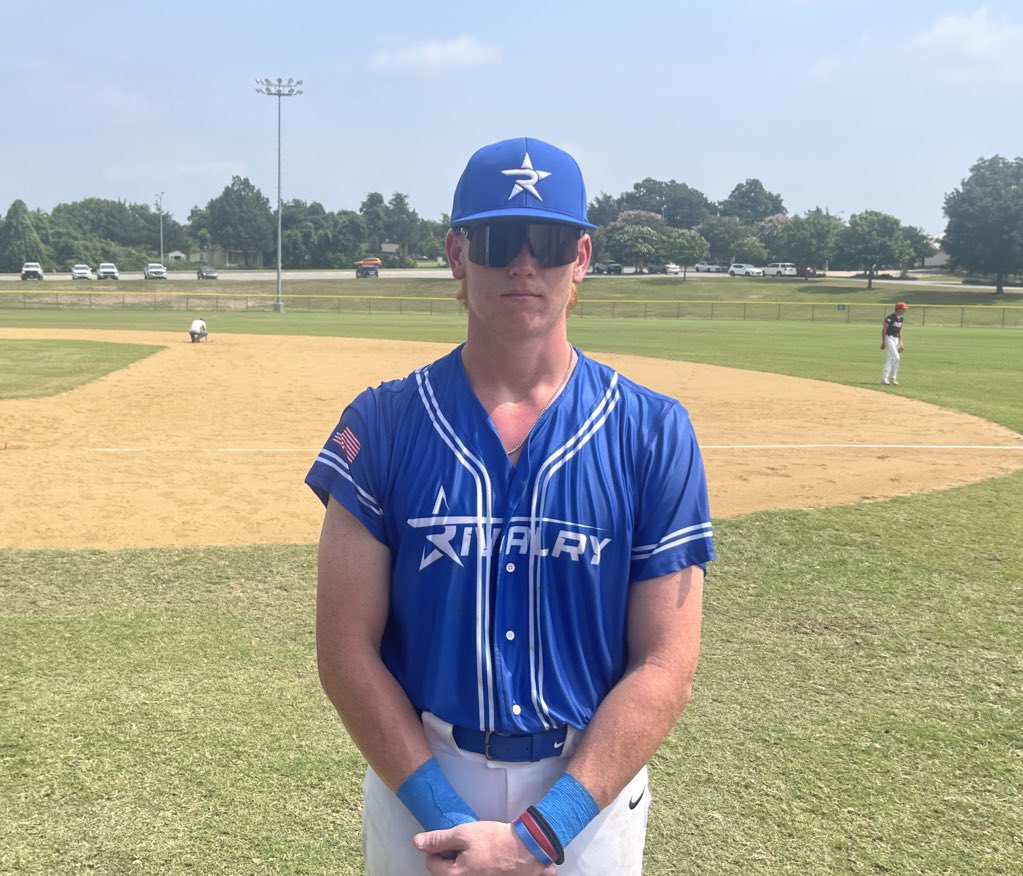 RB_Tournaments's tweet photo. https://t.co/EH8RuOB4sE
College Coach Showcase Tournament

Thunderbirds-Galvan
🆚
Rivalry

PoG: Nathan Garza 1-2, 2B, 1 SB
Josh Brantner 2-2 

3️⃣2️⃣ straight college coach showcase tournaments with MORE colleges attending than promoted.
#RBTournaments https://t.co/JVakACt1oi