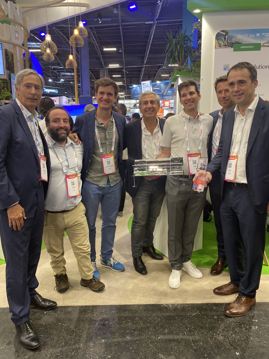 🌅Alto Solution produit de la chaleur solaire 1⃣0⃣0⃣-4⃣0⃣0⃣°C à un prix imbattable pour remplacer les combustibles fossiles dans le secteur industriel.👨‍🏭
#VivaTech #iCapitalAwards