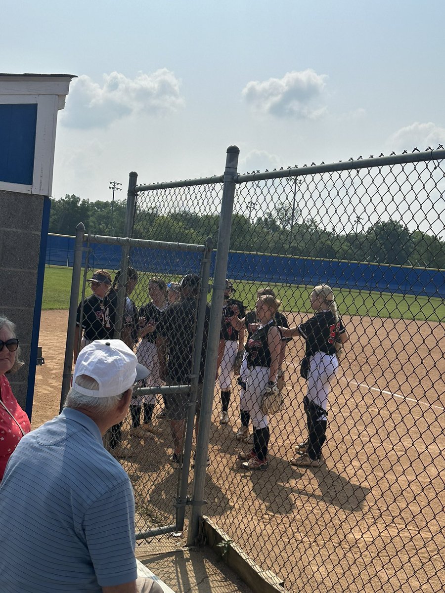 SLUGGERS WIN!!!!🥎🥎
Keep it going 
#Sluggers
