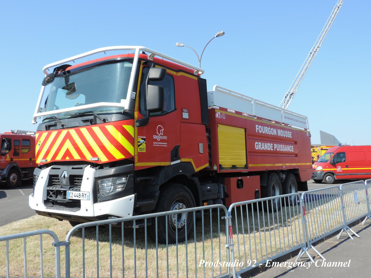 Productionstud4's tweet image. [📷🖊️ Nouvel article sur mon blog]
Les prises de vues des véhicules des Pompiers du Nord 
🚒 présent lors des portes ouvertes des centres de Vieux-Condé et de Lesquin, les 10 et 11 juin 2023, via cet article sur mon blog: productionstudio92.blogspot.com/2023/06/sdis-5…