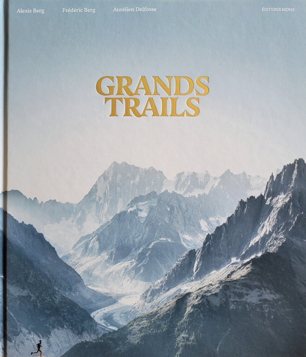 Reçu au courrier ce matin, un grand merci à Frederic Berg pour ce beau cadeau. 
Vivement le mois d'août que j'ai un peu de temps pour lire ce bel ouvrage.
<a href="/auredelfosse/">Aurélien Delfosse</a> Alexis Berg <a href="/editions_mons/">Éditions Mons</a>