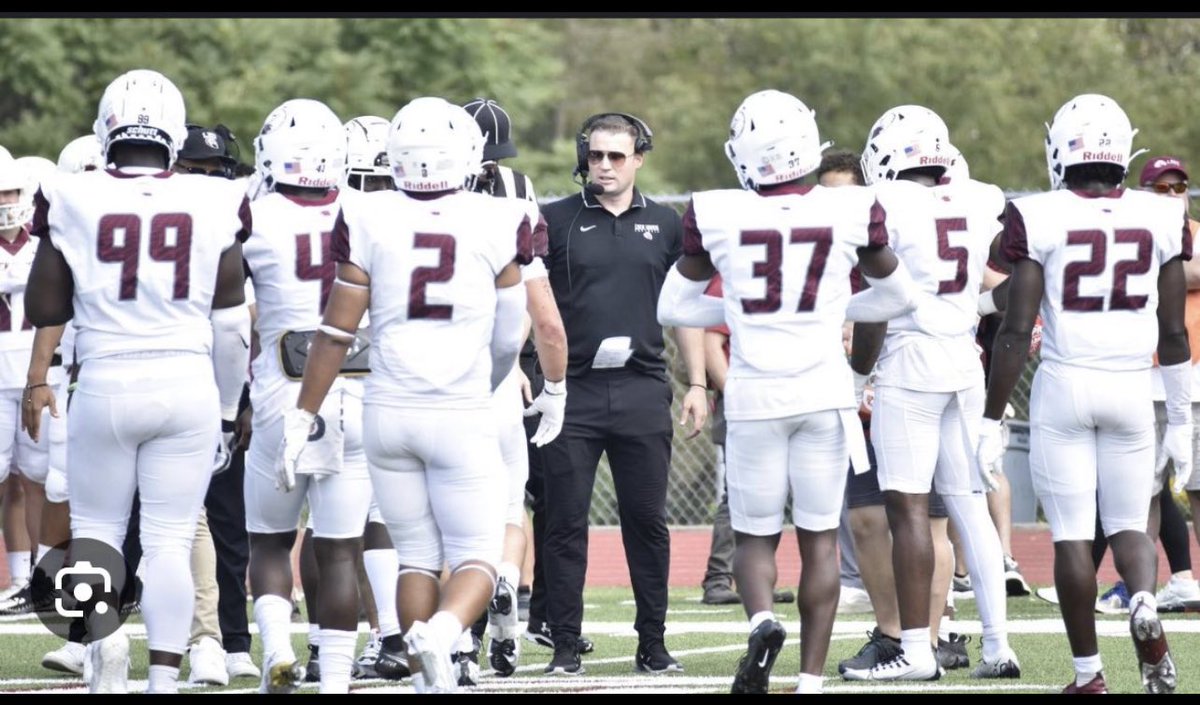 Ryan Ross tweet media