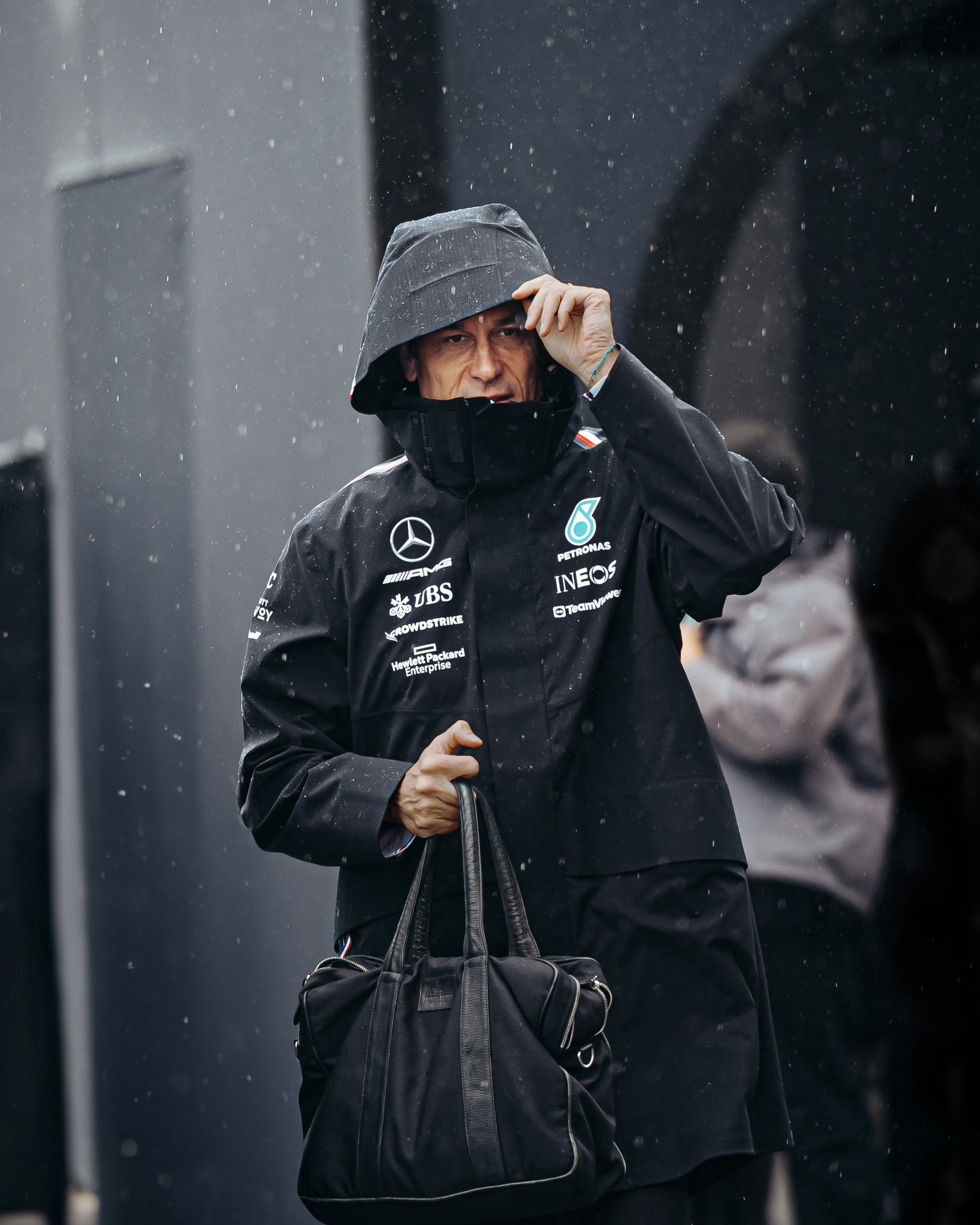 Mercedes AMG PETRONAS F1 Team na platform X Darth Toto is back. https t VwnyB2frE0 X
