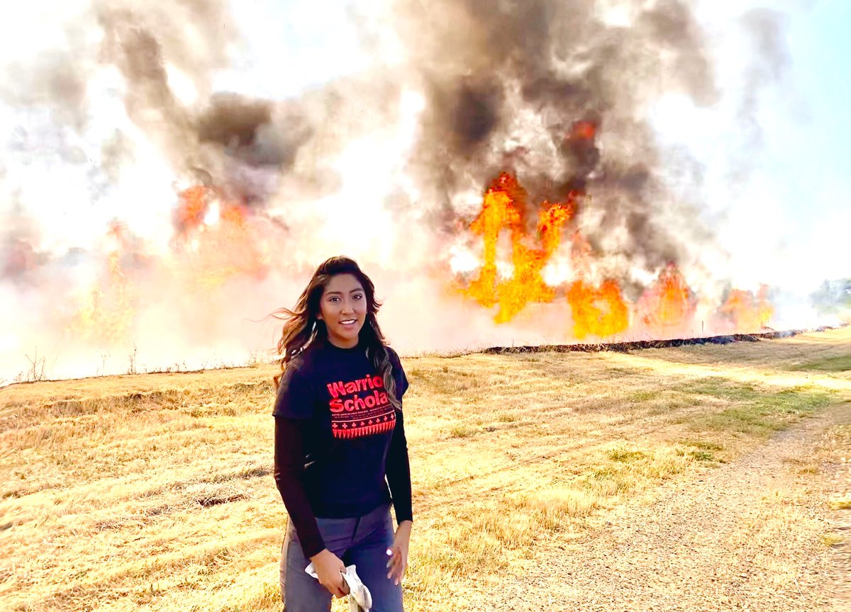 Prof studying soil responses to cultural fire but also a practitioner &amp; advocate for more #rx burns #goodfire to mitigate #California #wildfire #ClimateCrisis 🤲🏽🌿🔥#NativeAmerican #Indigenous #ecology #STEM #WOC #fire
