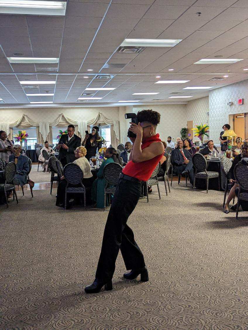 Last nights ‘ VSU Staff Senate Mardi Gras Gala was awesome! So much fun. Good job <a href="/VSUStaffSenate/">VSUStaffSenate</a> Special shout out to the photographer! 🥰
