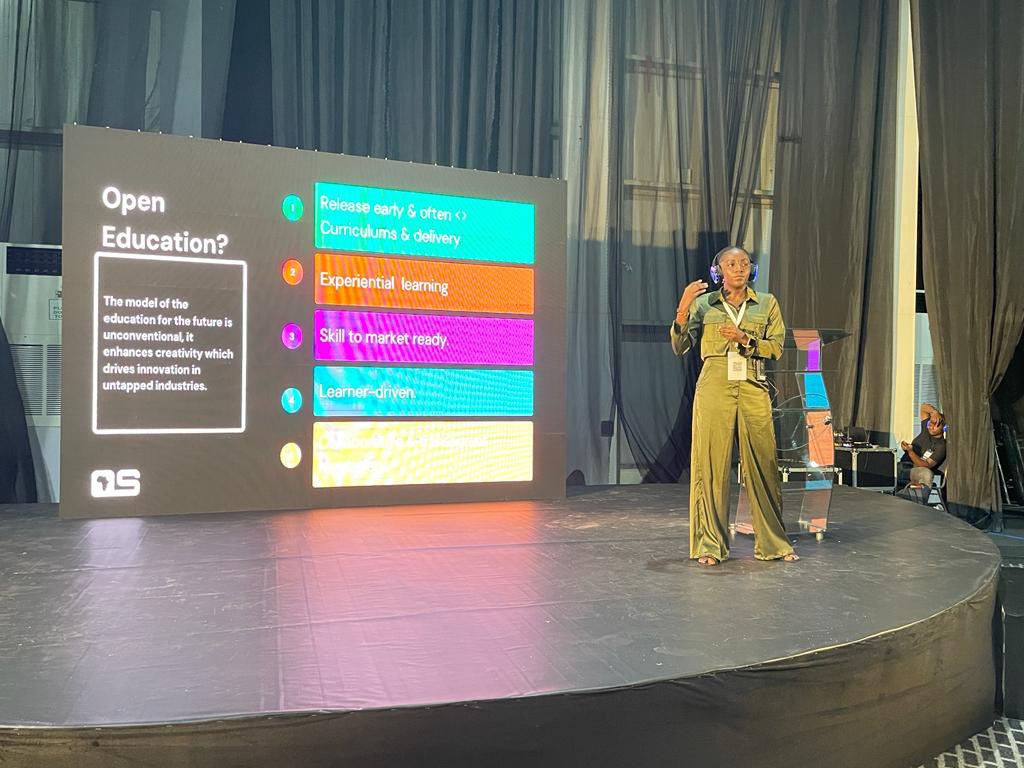 onojarachael's tweet image. For everyone who showed up to my talk at #oscafest23, thank you so much. The feedback and love - massive! ❤️🥰
Keep learning and building sustainably! 🚀🚀🚀

Here’s a link to my slides: docs.google.com/presentation/d…