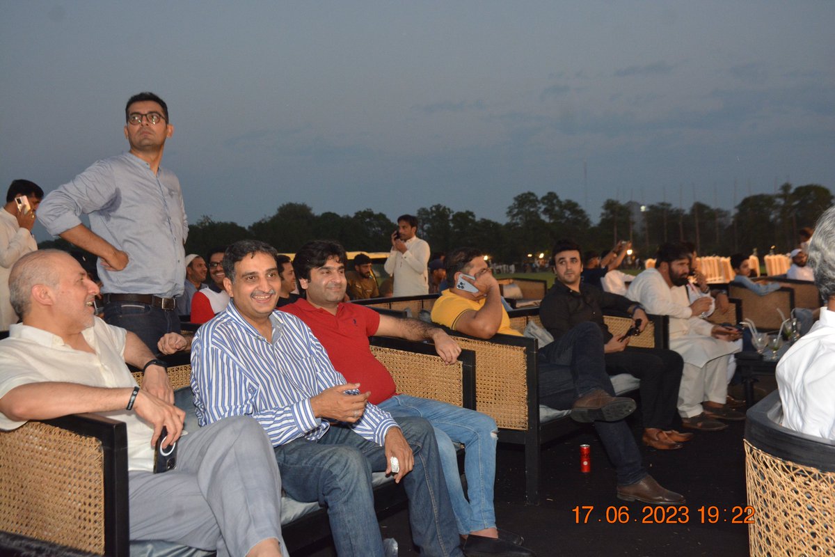 PhaLhr's tweet photo. لاہور :پولو کلب میں پی ایچ اے کے زیر اہتمام دو روزہ " پنجاب ٹینٹ پیگنگ چیمپئن شپ" میں شہری مردو خواتین اور بچے لطف اندوز ہورہے ہیں ۔
#Sports #Healthactivity #Sportspirit #Tentpegging #Championship #Lahore https://t.co/5AMu37q4c0