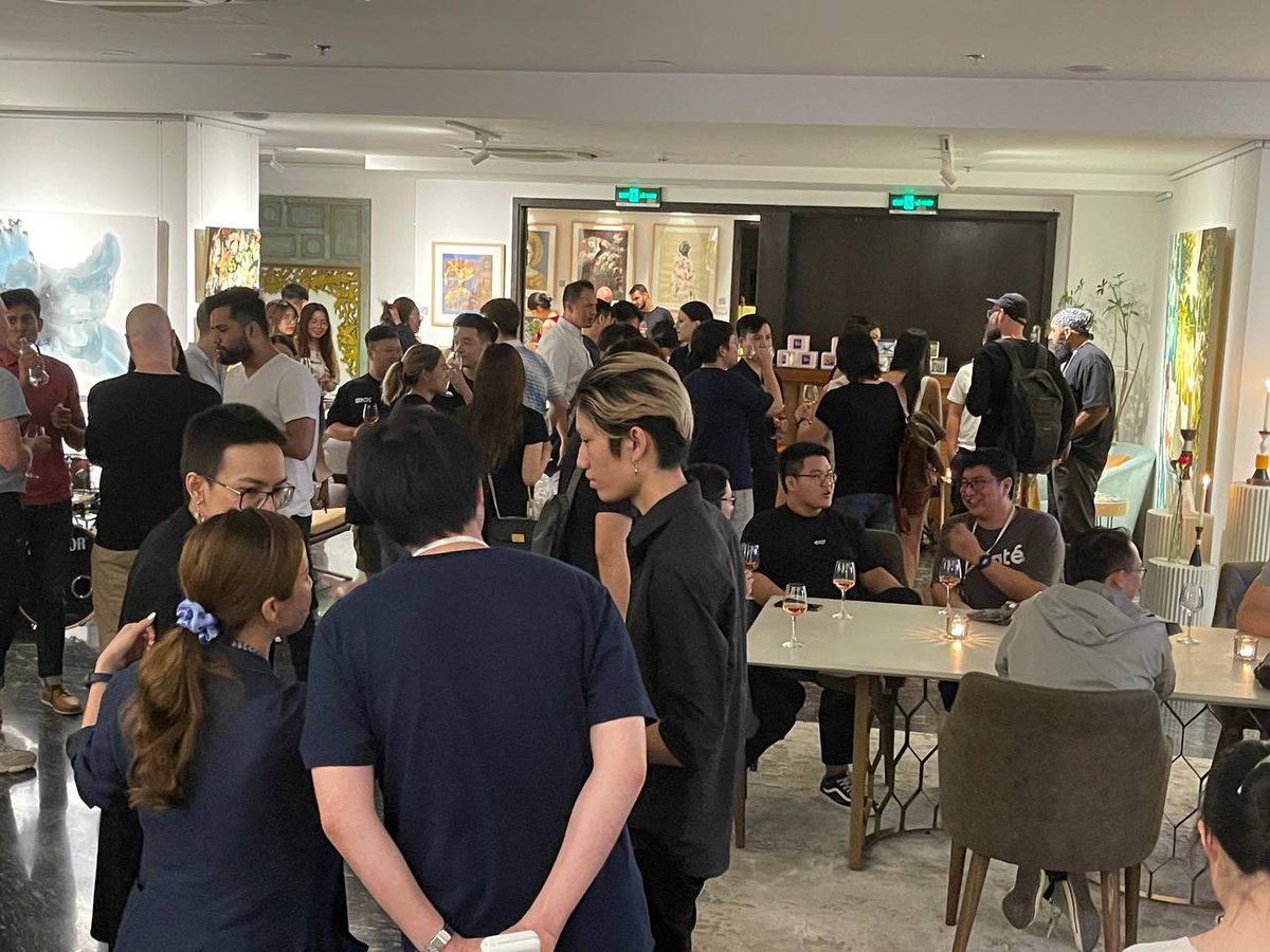 ezravander1's tweet photo. Had a blast at #Web3Gaming night at #buidlvietnam. Thank you all for visiting! Thank you #offchainglobal #offchainsaigon #apacdao for co-hosting with me!
Let’s get together soon for another amazing event.
#Web3Gaming #Metaverse #offchainseoul https://t.co/Rfqt8NxniW