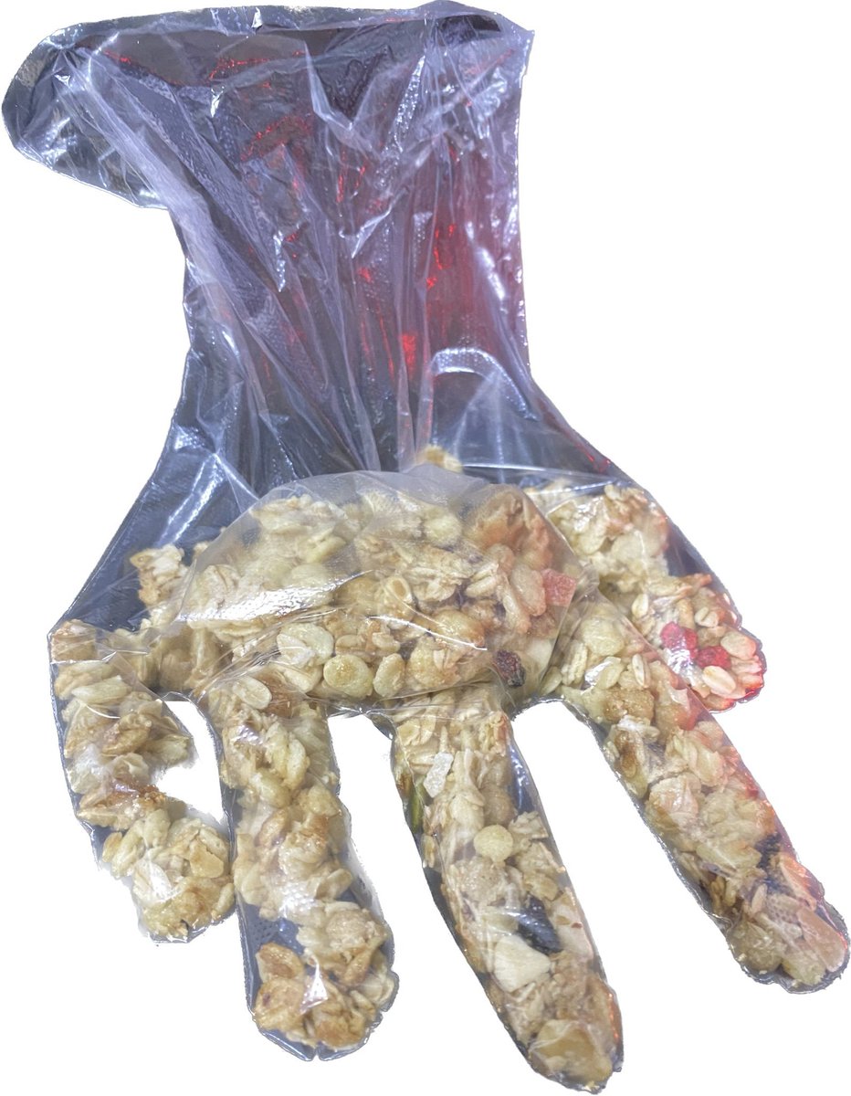 pavoliareine's tweet photo. Thank you for being a witness to Reine's newest big breine innovation, cereal in a glove! Happy to be able to share with you guys 🙂 #Pavolive https://t.co/iv6Tgrhf80