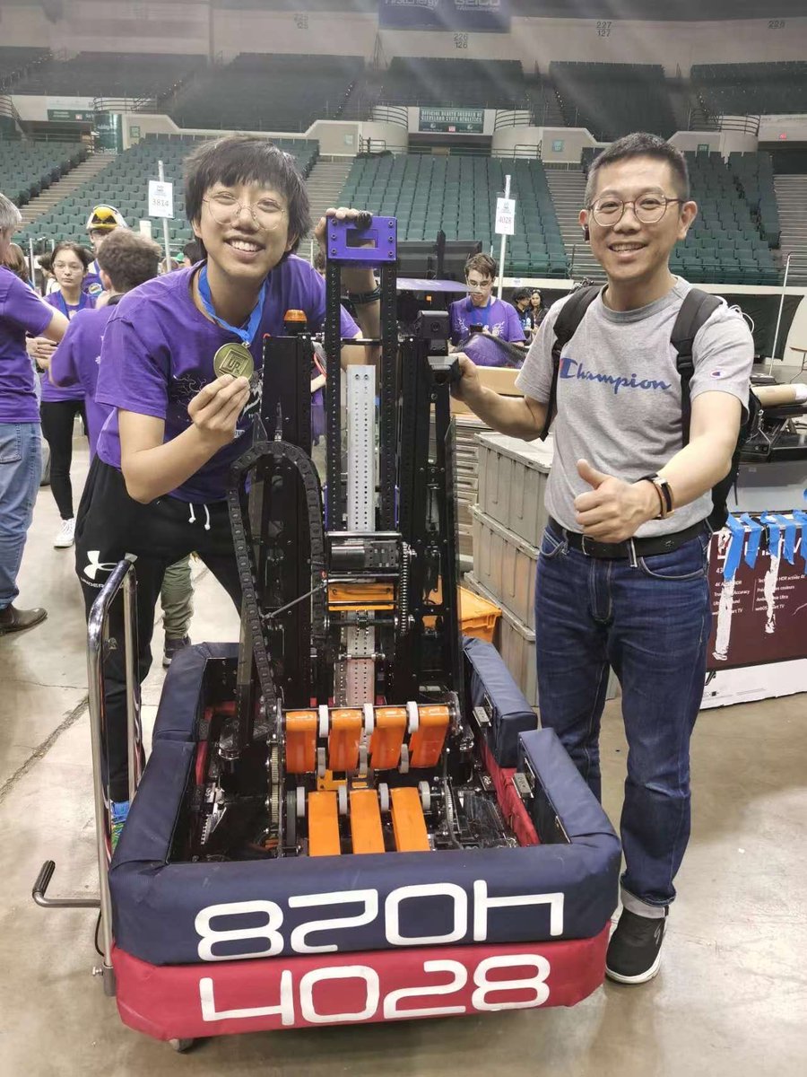 Congrats to our only senior in the Class of 2023! Mac’s dad travelled from China &amp;  was able to join us at Buckeye to see the team win and advance to Worlds! Good luck next year, Mac! We’ll miss your positive attitude &amp; willingness to help with any task!