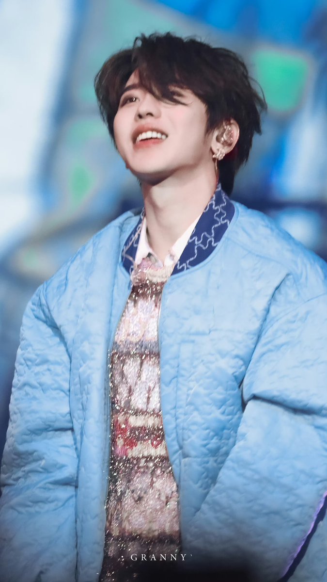 Jasmine0802_'s tweet photo. That's too cute🥰😋
#蔡徐坤
#CaiXukun
#KUN
#ikun
#ช่ายสวีคุน
#CaiXukunConcertHongkong
#KeepRunningxKUN
@CXK_official https://t.co/6UgarUesvY