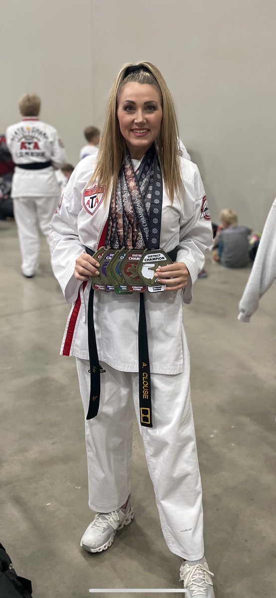 Clean sweep at the <a href="/ATAMartialArts/">ATA Martial Arts</a> South District Championships! Let’s gooooo!
🥇🥇🥇🥇🥇🥇