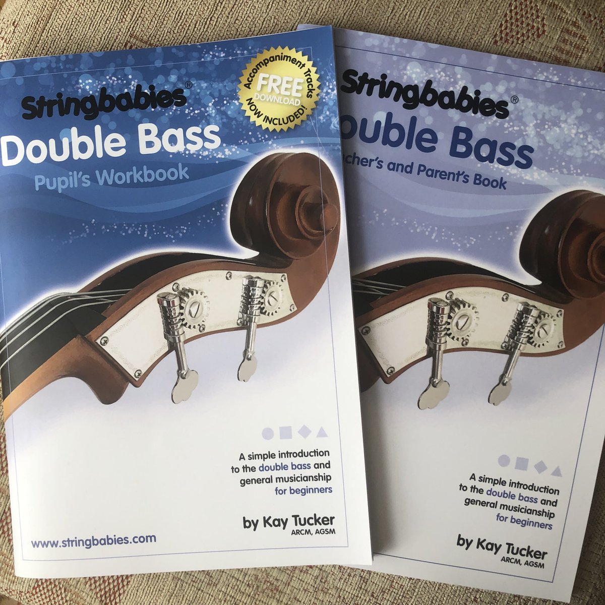 Stringbabies's tweet image. After 4 years of trials in Scottish schools, Stringbabies for bass is now available from stringbabies.com @CharangaMusic @CharangaScot @MadeleineCasson @surrey_arts @hertsmusic @HMSNorthHerts @eastsussexmusic @HMSMidHerts @DameEvelyn @OxMusicService @MTBExams