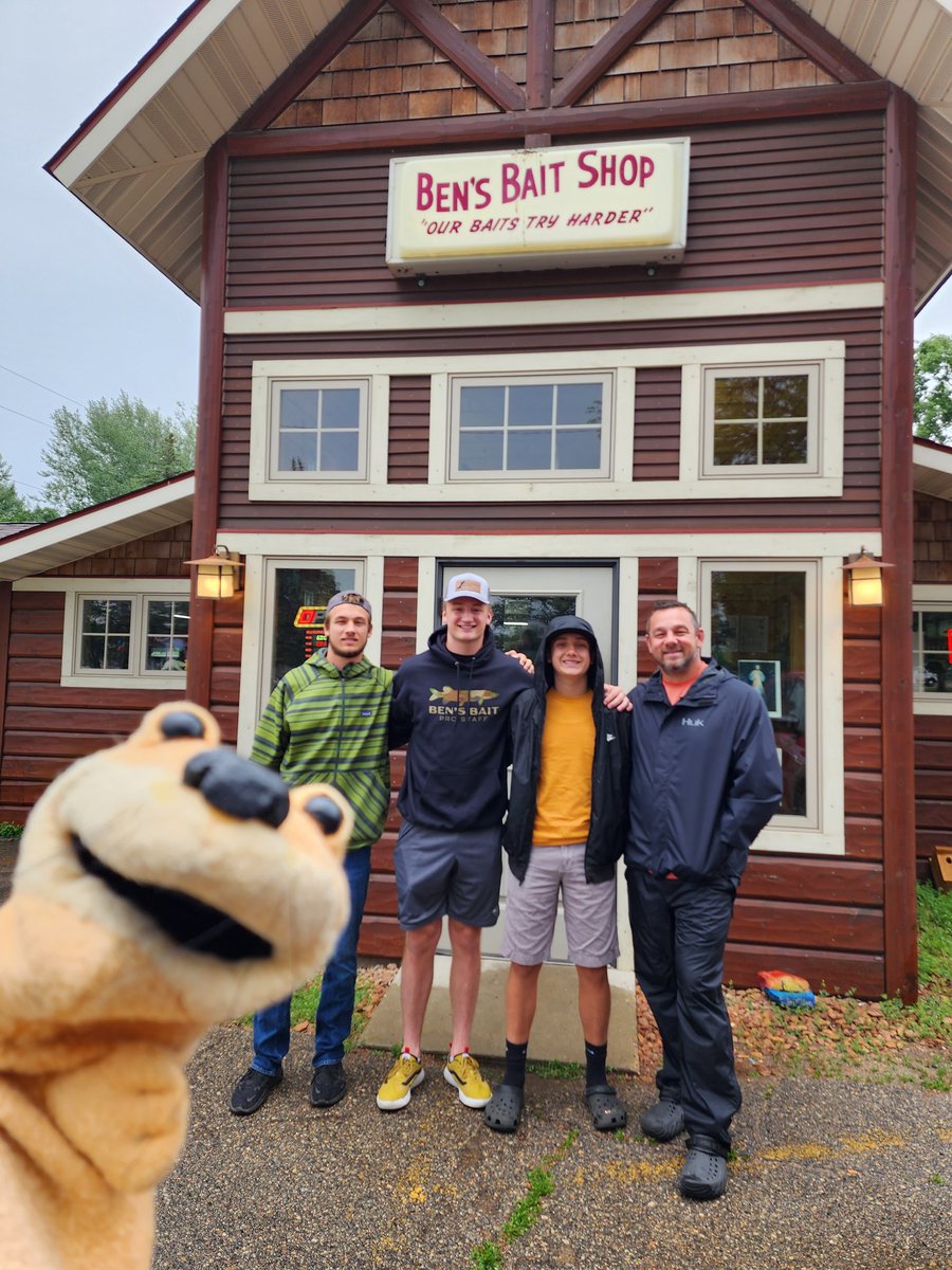 We have another couple University of Minnesota Student Athletes in town. @aajk_23 & his brother Dino along with their younger brother Andreas Kaliakmanis are up for a family #fishing trip. Waiting on the rain to clear out. #FindYourInnerOtter #ottertailcounty #onlyinmn