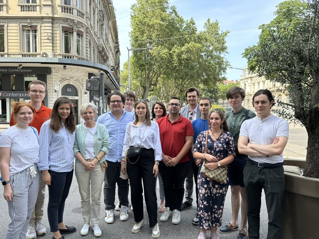 🇪🇺Quel plaisir d’avoir échangé avec @VTrillet_Lenoir, Députée européenne, sur les thématiques de la santé. @RenewEurope agit pour la santé de l’UE notamment avec le plan contre le cancer. #LRVE