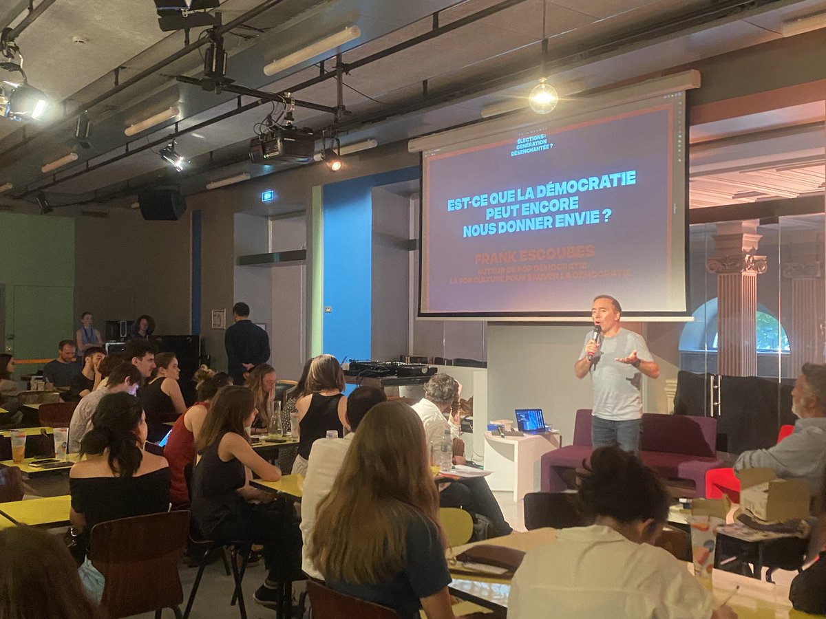 avote_ong's tweet photo. 🇪🇺🗳️Hier soir à la @gaitelyrique pour réfléchir à notre stratégie de mobilisation #Europennes2024 !

Merci @Frankescoubes @math_caill @juliehenches @MathieuMaucort @axeldauchez @Frankescoubes Vito Marinese &amp; Gypsy Ferrari

Duo de choc à l’animation @ClemencePene &amp; @ElliotLepers https://t.co/RICF3TJ3gm