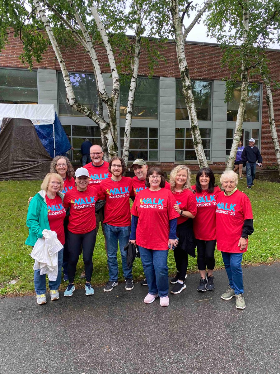 NYSCatholicConf's tweet photo. This morning our office family and friends proudly participated in the Walk for Hospice at @SienaCollege to help raise funds for the Community Hospice in Albany, part of @SPHPnews #walktheweb
@DennisPoust @KristenECurran @Cultrara @RepPaulTonko https://t.co/ilExkajv80