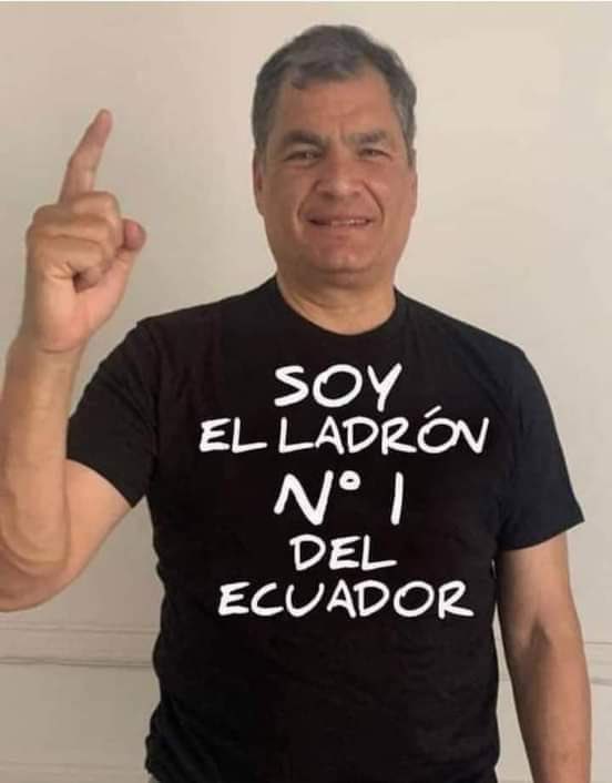 Pero tenemos carreteras !! 

Robó pero hizo !!