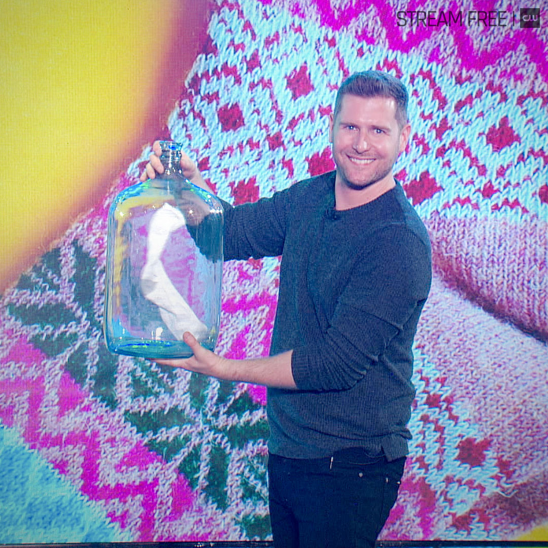 .<a href="/RobLakeMagic/">Rob Lake</a> gonna sock it to ya! The season finale of #MastersOfIllusion airs tonight at 8/7c! Stream season 9 free tomorrow on The CW!