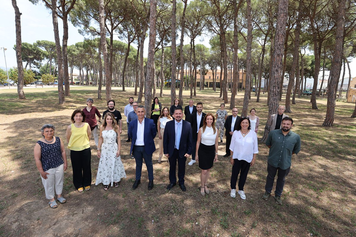J_Alex_Vega's tweet photo. Avui amb @OrtegaImma @eliadelom hem fet un pas pel canvi a l'esquerra a #LesFranqueses donant la nostra confiança a @JACorchado. Volem fer moltes coses i sabem que no serà fàcil però tenim l'assemblea de @EsquerraImagina i el suport i l'experiència de les companyes i companys. https://t.co/16N2vVZIf3